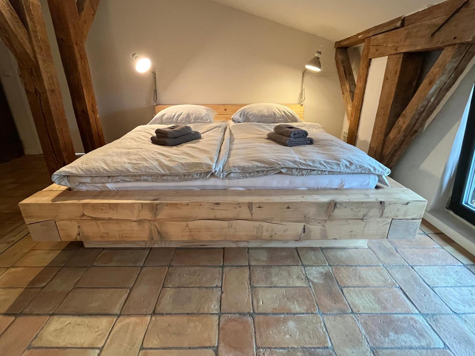 Grosse Wohnung Mit Loggia Templin Extérieur photo